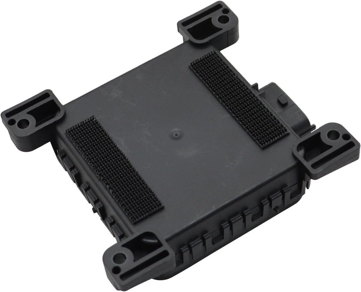 ya 4 8.8.2 1PC for Volvo S40 S80 S60 V70 V50 XC70 XC90 Fuel Pump Control Module 30769225