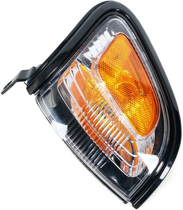 ya 2 8.15 A pair of front bumper turn indicators for Toyota Tacoma 2001-2004 LH&RH without bulbs
