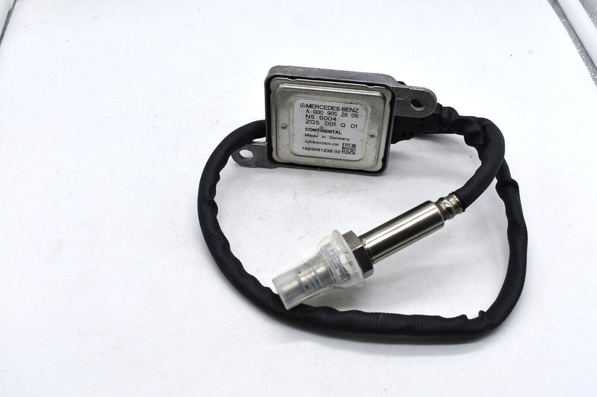 ya 9 10.24 NOX Sensor Nitrogen Oxide for Mercedes-Benz A0009052809