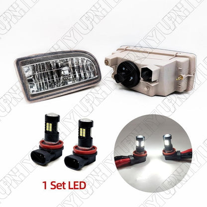 ya 4 8.14 A pair of front fog lights with bulb 12V suitable for Toyota Land Cruiser 100 LC100