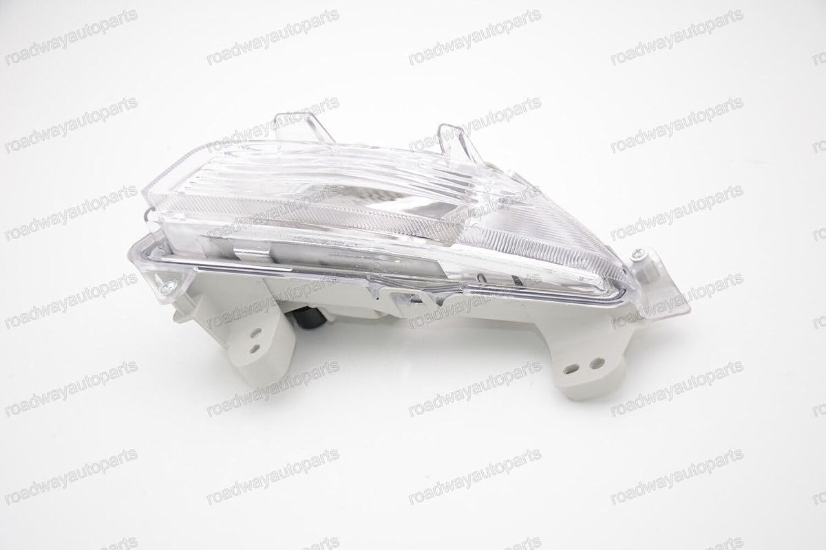 ya 12 10.8 baidi Left front bumper turn signal light corner light suitable for Mazda 3 Axela 2014-2016