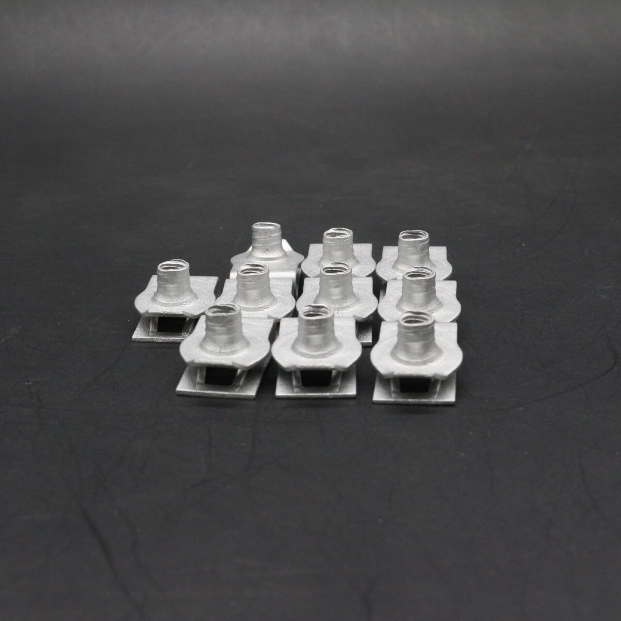ya 5 8.10 10Pcs Silver Front & Rear Bumper Extruded U Nut Retainer Clip 11513599 for GM