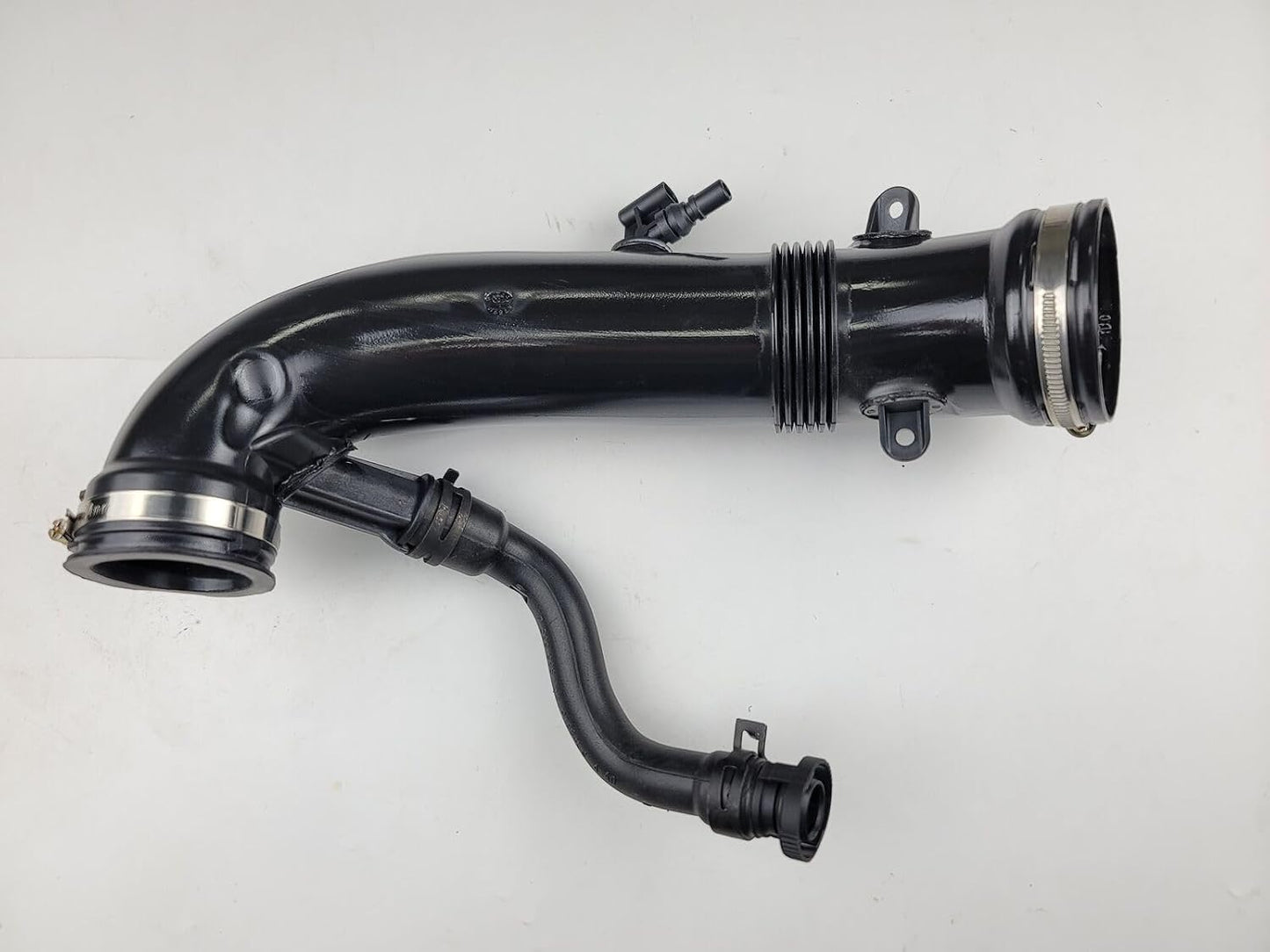 ya 2 8.15 13717627502 engine intake hose suitable for Mini COOPER S LCI R56