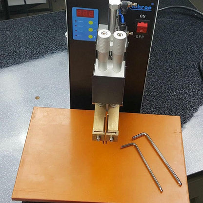 ya 16 10.20 baidi 3KW Pneumatic Pulse Battery Spot Welder Battery Pack Spot Welding 220V Sj