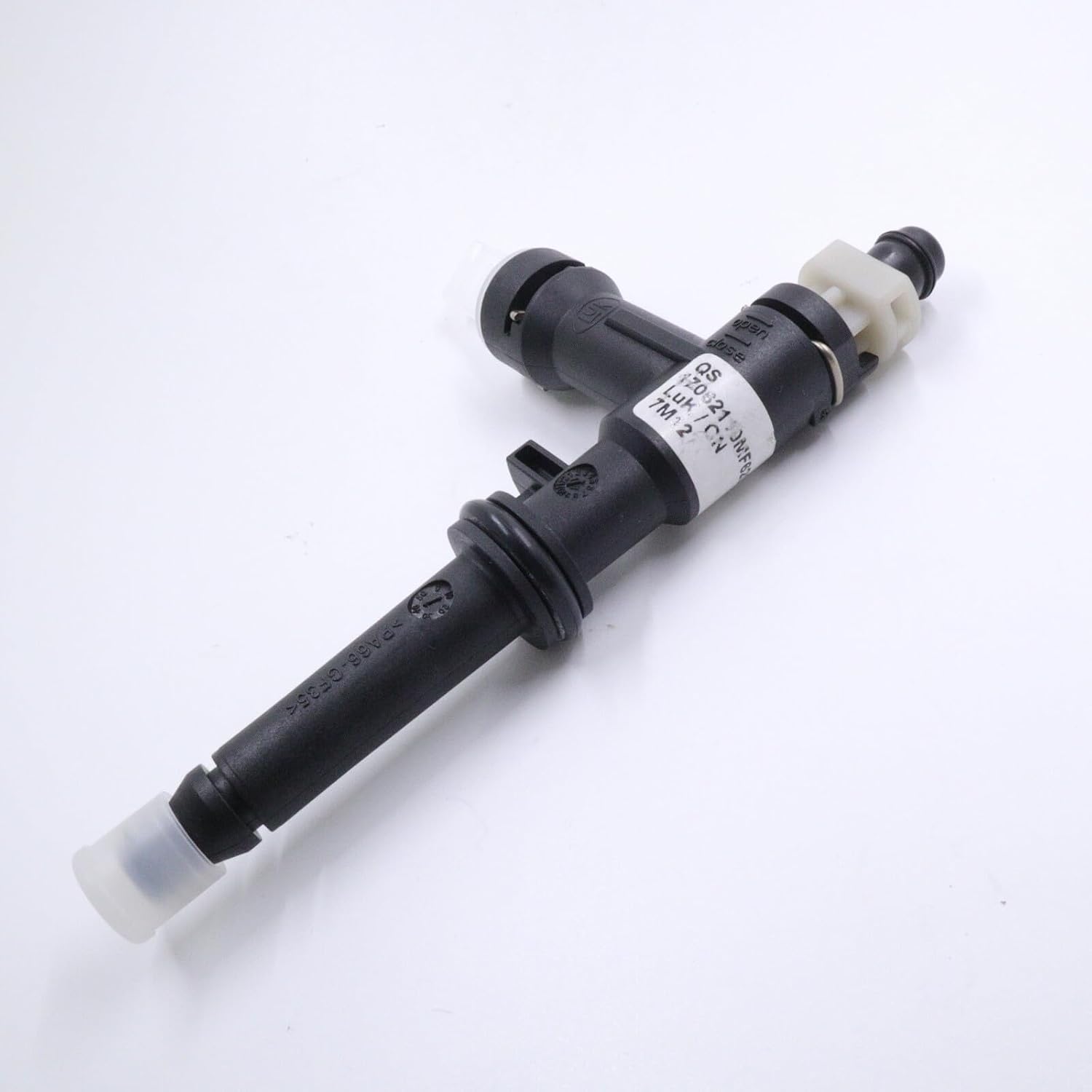 ya 4 8.24 baidi 2324A023 Adapter Clutch Release Cylinder for Mitsubishi Lancer
