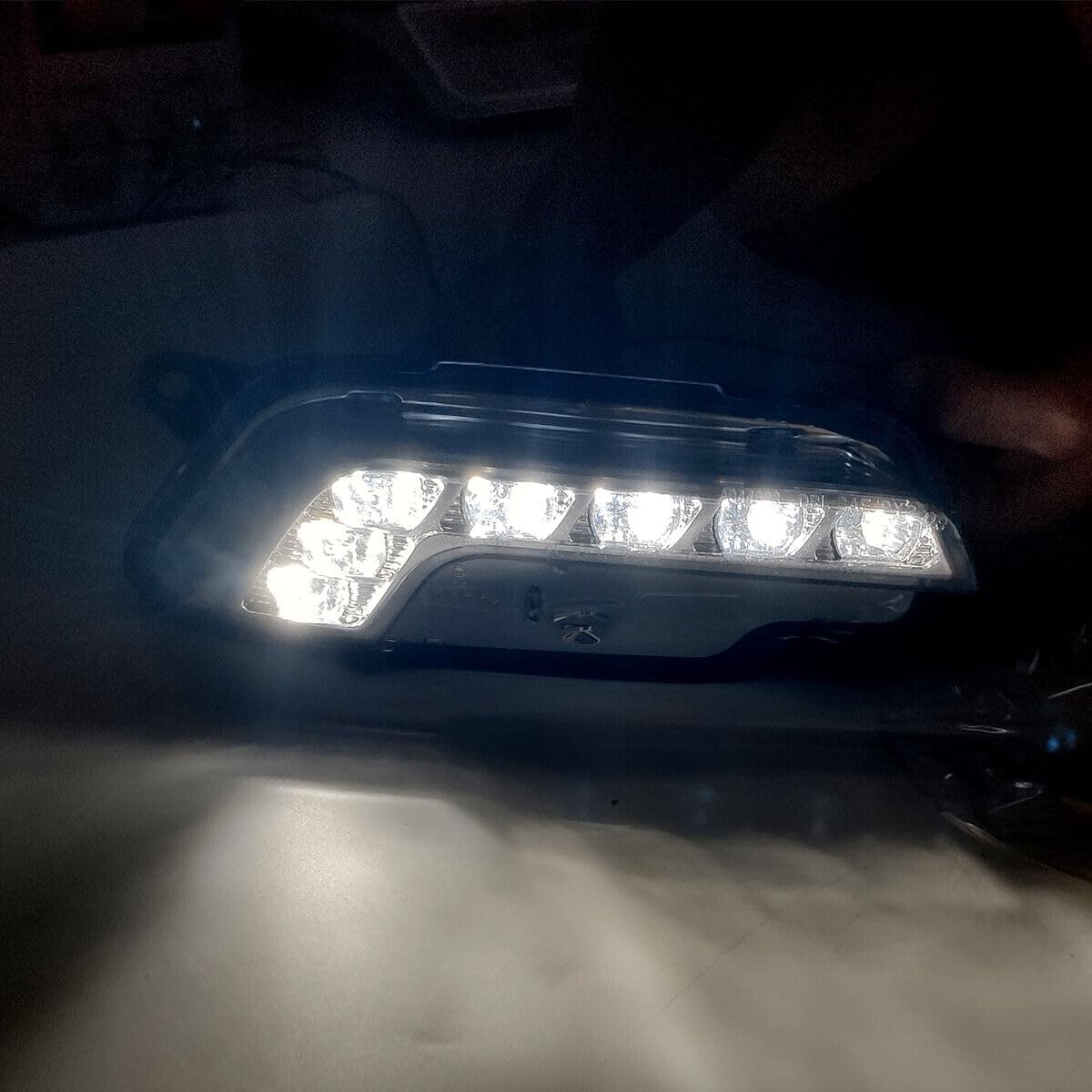 ya 7 8.24 baidi One pair of left and right daytime running lights LED DRL fits 2010-13 for Mercedes W212 E350/550