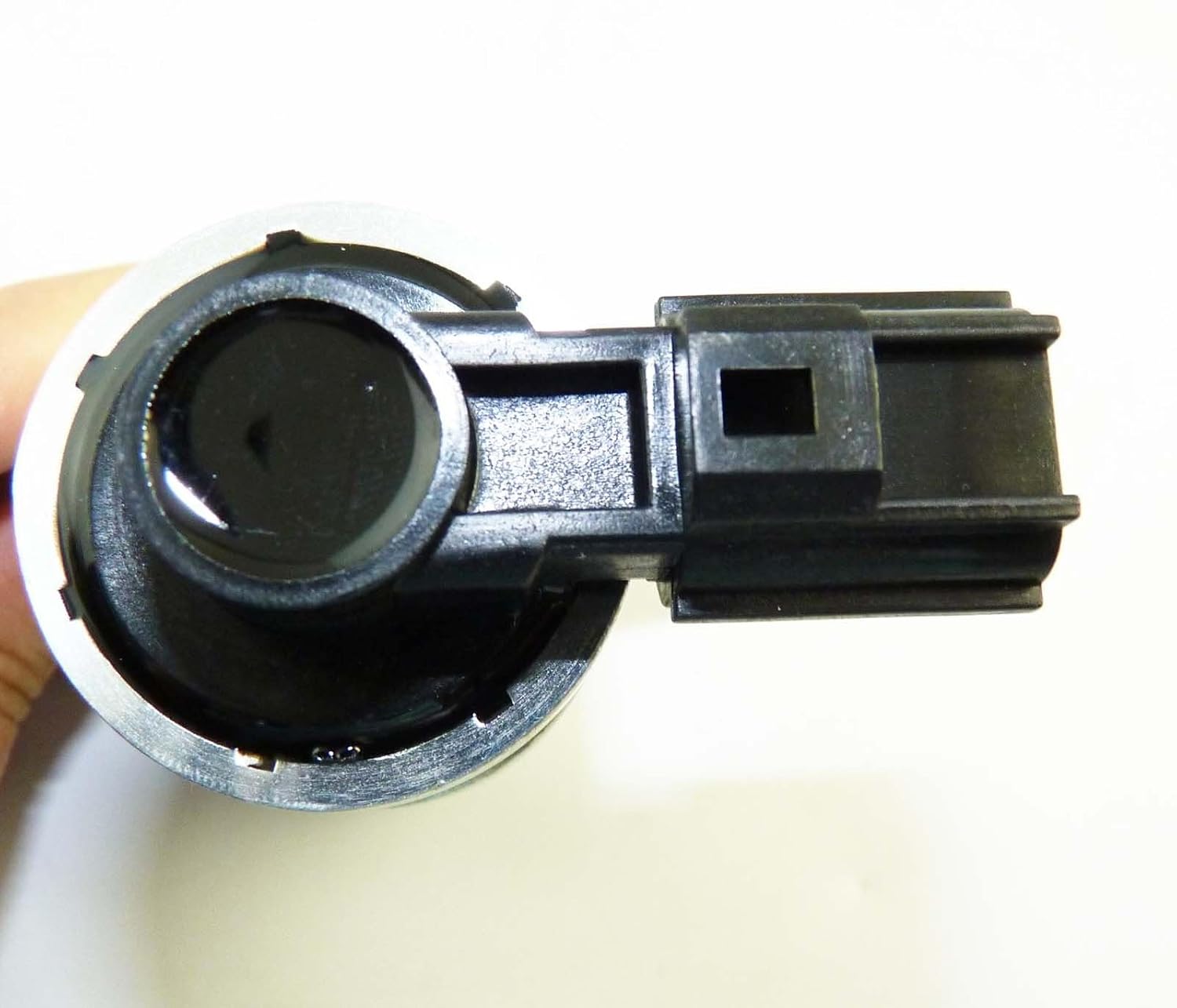 ya 2 8.15 idle air Control Valve for Ford Ranger Explorer for Mazda B4000 1F2220660A