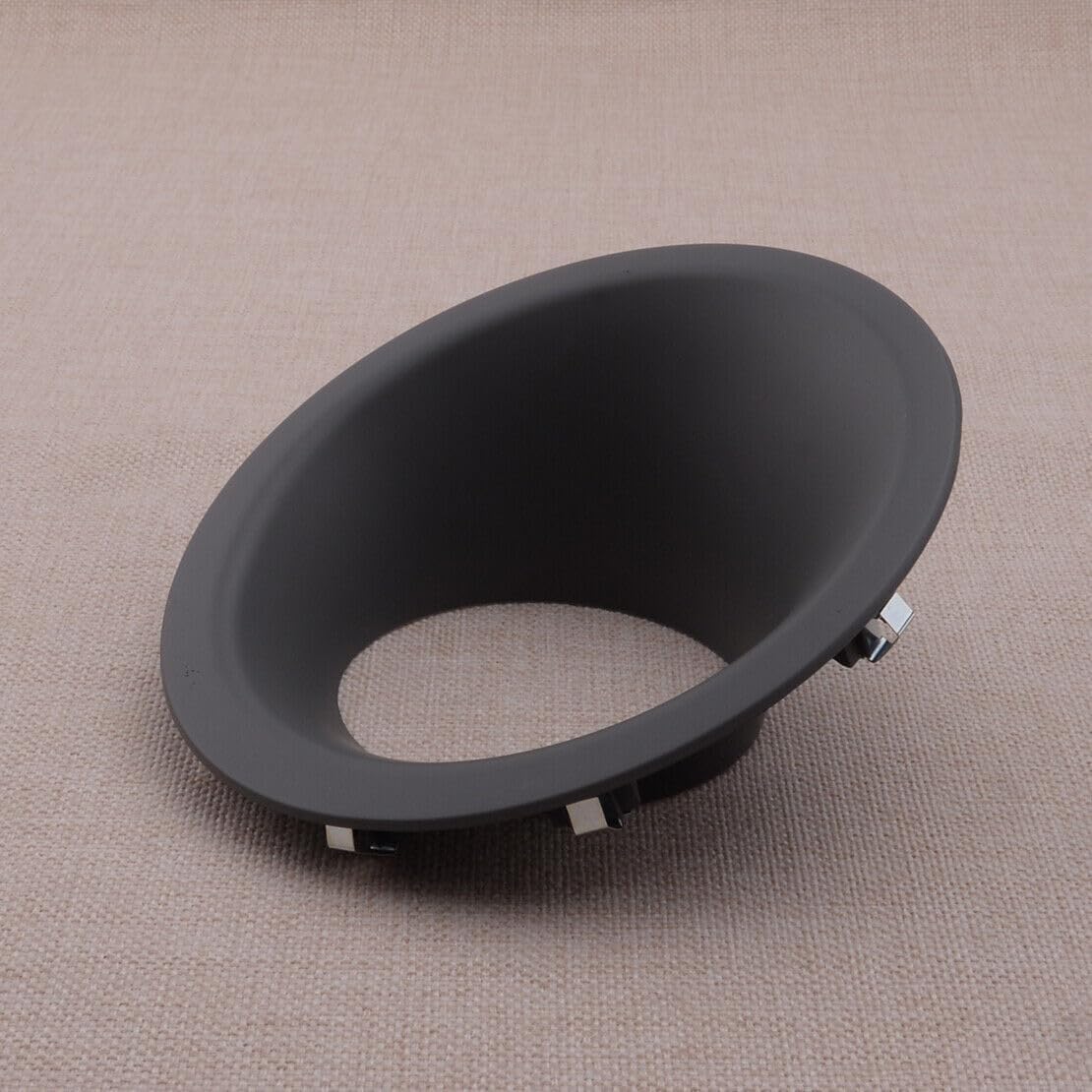 ya 4 8.14 Left front bumper fog lamp bezel protective cover suitable for Land Rover LR4 LR015461 @