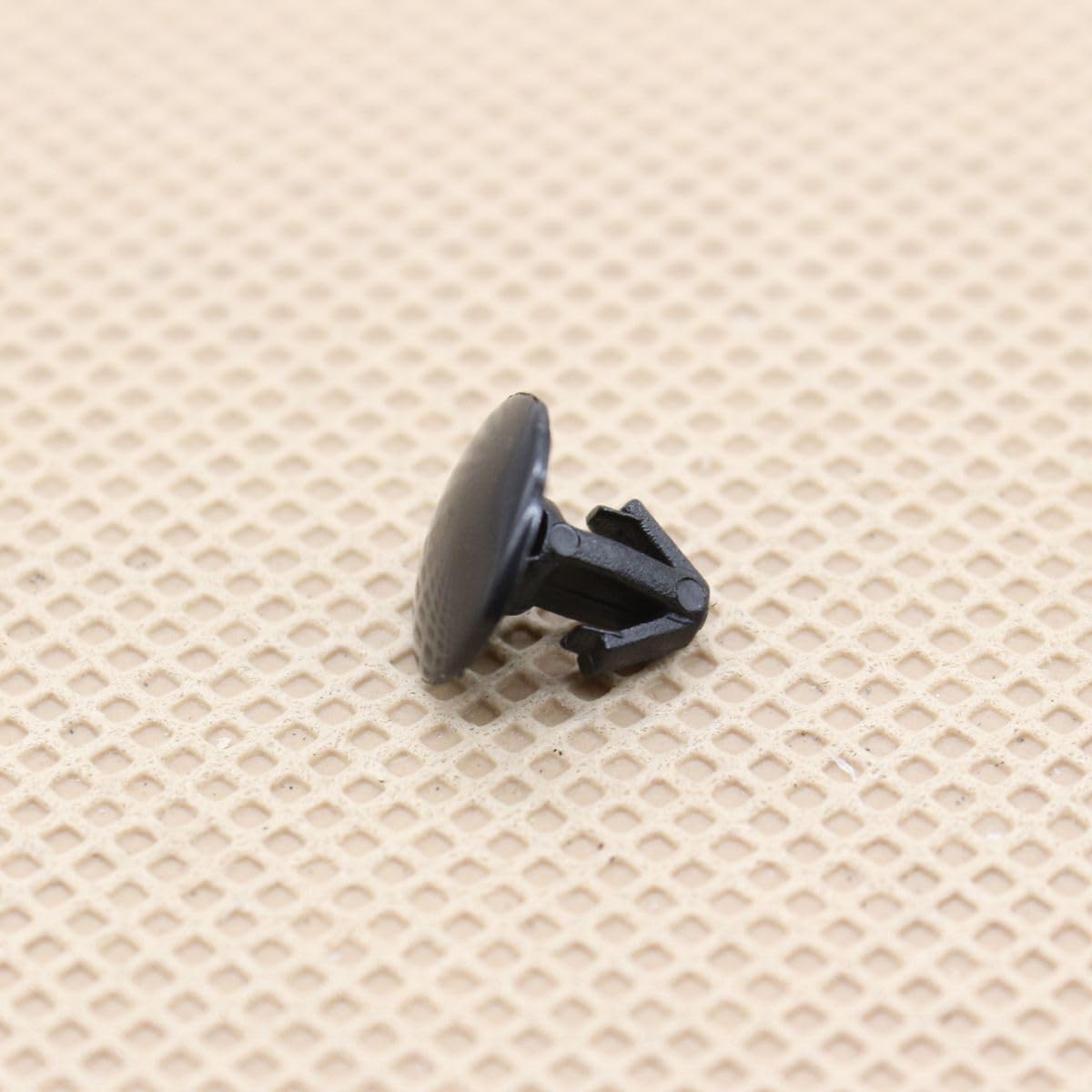 ya 4 8.24 baidi New 20 pcs Weatherstrip Clip Rivets for Mazda BP4K-58-762