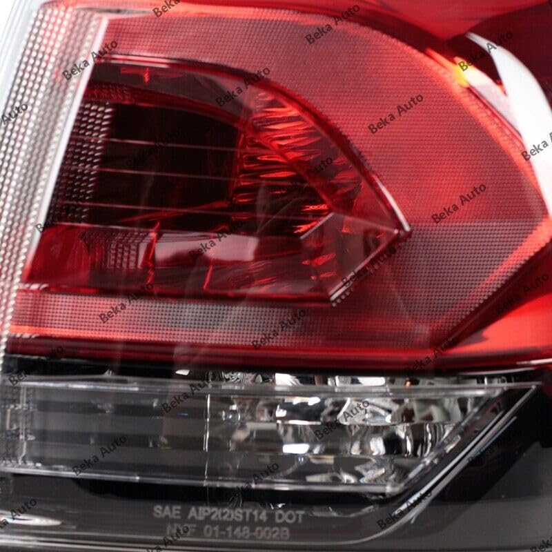 ya 2 8.15 1 piece suitable for Toyota RAV4 2016, 2017, 2018 right external halogen tail light (without bulb)
