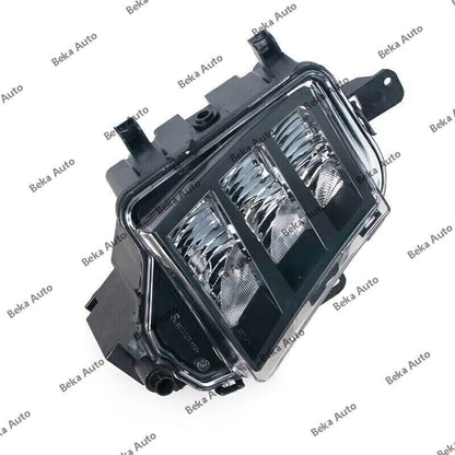 ya 2 8.15 Suitable for VW MK7.5 GTI GTD 2017 2018 2019 DRL LED left front bumper fog light