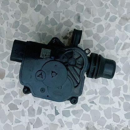 ya 9 10.24 Air Conditioning Water Exchange Control Valve A0005061300 for Mercedes S C