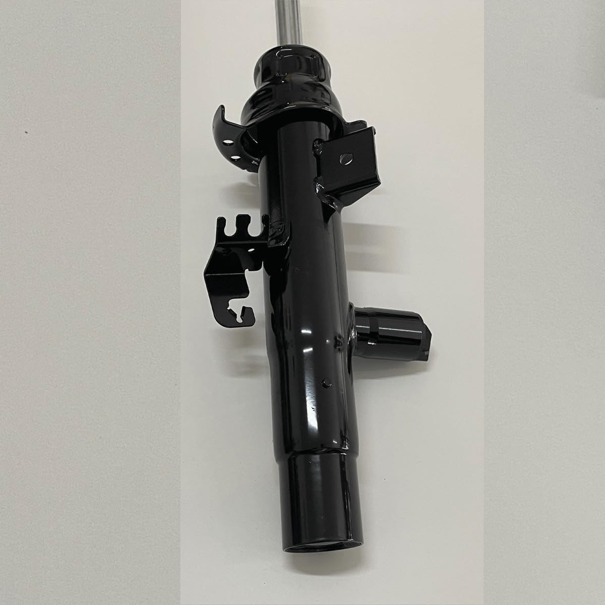 ya 10 9.16 baidi Front left shock absorber for BMW 3 Series F30 228i 428i 435i 14-16 37116874517-