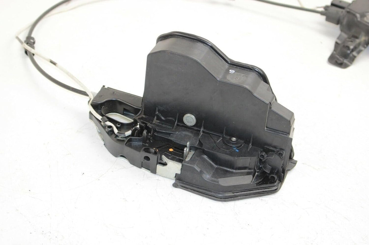 ya 5 8.10 Rear Left Door Lock Actuator 51227149447 Fit for BMW GT 535i 550i 528i 535i 550i