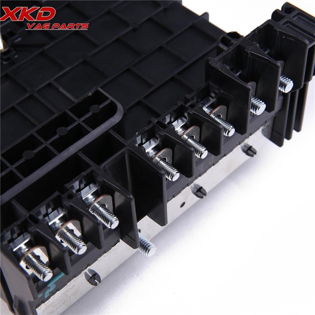 ya 2 8.15 for VW for Passat B6 B7 for Tiguan CC Sharan for Audi Q3 Main Relay Fuse Box 3C0937125A