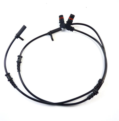 ya 4 8.8 2 Front Left/Right ABS Speed sensors Suitable for Mercedes-Benz W204 C250 2045400117