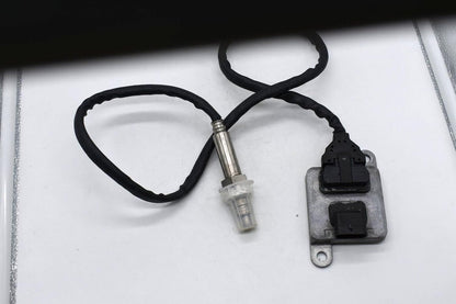 ya 9 10.24 for 2015-2017 for Mercedes-Benz Oxygen Sensor NOX Sensor A0009052909