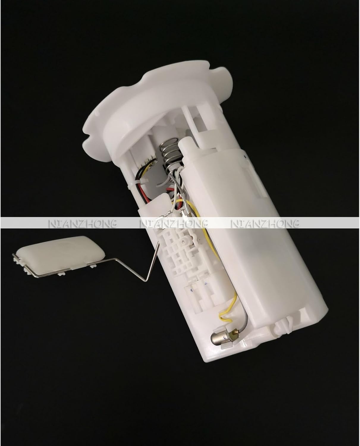 ya 5 8.10 Fuel Pump Assembly 170408N000 E8502M 170408U000 for Nissan Sentra 2000-2006