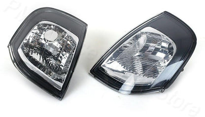 ya 2 8.15 A pair of front bumper corner lights without bulbs suitable for Volvo S80 1999 2000-2006