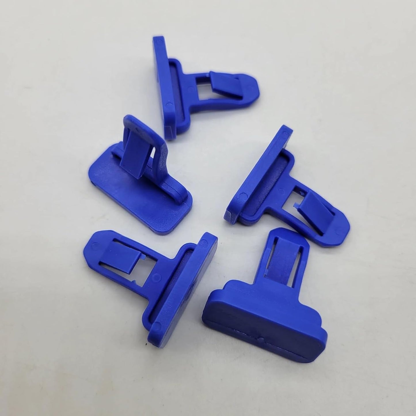 ya 5 8.10 35 Bumper Moulding Clips Retainer Fastener for Toyota for Land Cruiser 7539235200