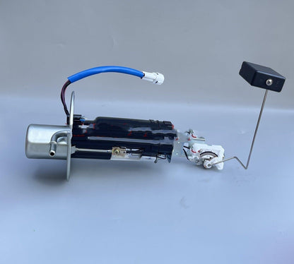 ya 2 8.15 Fuel pump assembly for 01-07 Hayabusa GSXR1300 GSX1300R 1510024FB0