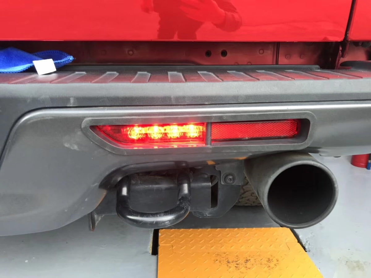 ya 4 8.10 LED Rear Bumper Reflector Fog Brake Turn Indicator Lights for Ford F-150 Series