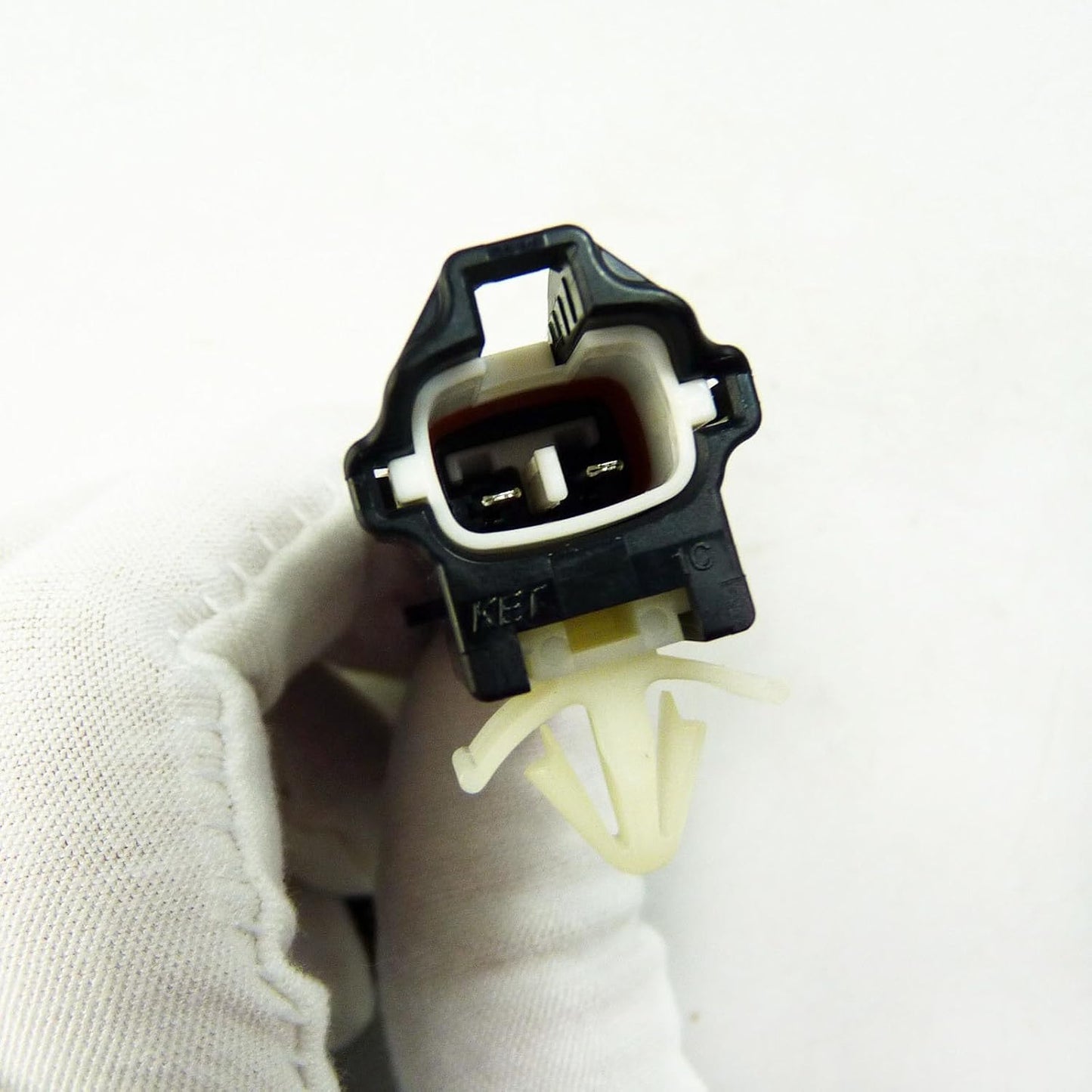 ya 4 8.8 ABS Speed Sensor Front Right Suitable for 2011-2014 for Hyundai Sonata 59830-33300 