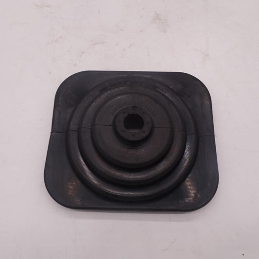ya 4 8.14 HOWO A7 Shift Lever dust Jacket AZ9925240002