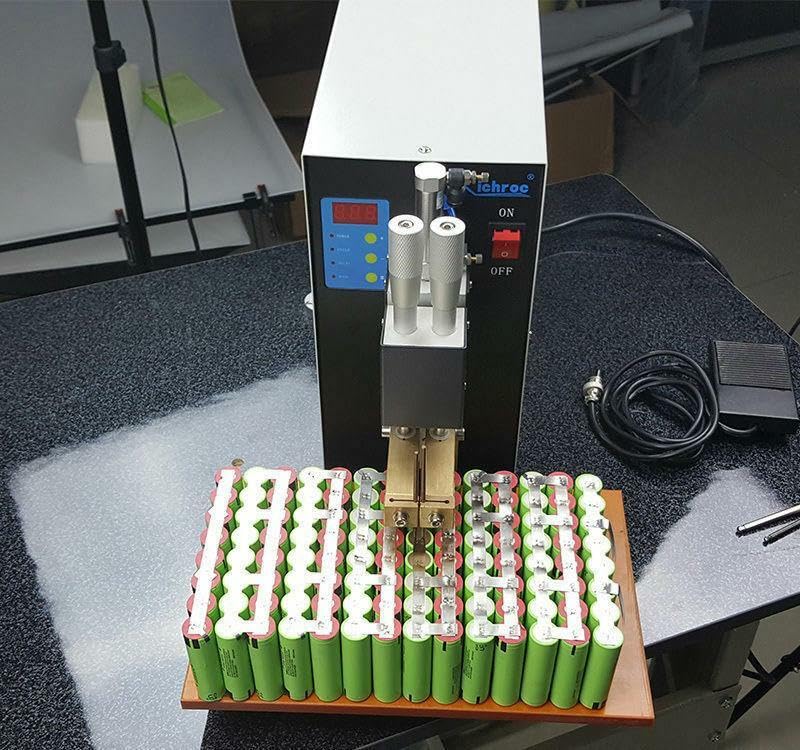 ya 16 10.20 baidi 3KW Pneumatic Pulse Battery Spot Welder Battery Pack Spot Welding 220V Sj