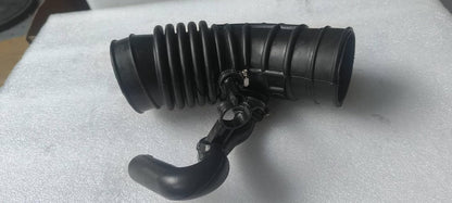 ya 10 9.16 baidi Air Intake Duct Hose for Nissan 16578-4M801 165784M801