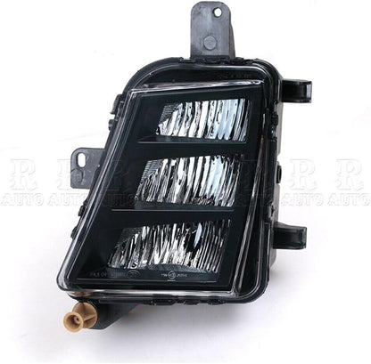 ya 2 8.15 A pair of front LED DRL fog lights in white suitable for VW Golf 7 A7 MK7 GTI GTD 2013-2017