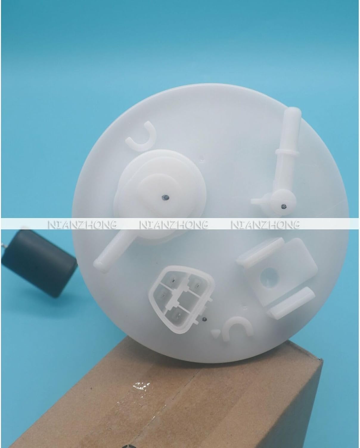 ya 5 8.10 Fuel Pump Assembly 31110-1M000 for Hyundai I20 i20 1.2L 1.4L 31110-1J000