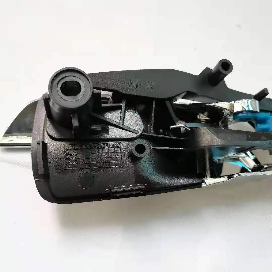 ya 4 8.8.2 for Alfa Romeo Giulietta Door Handle Inner Side 156092165R 