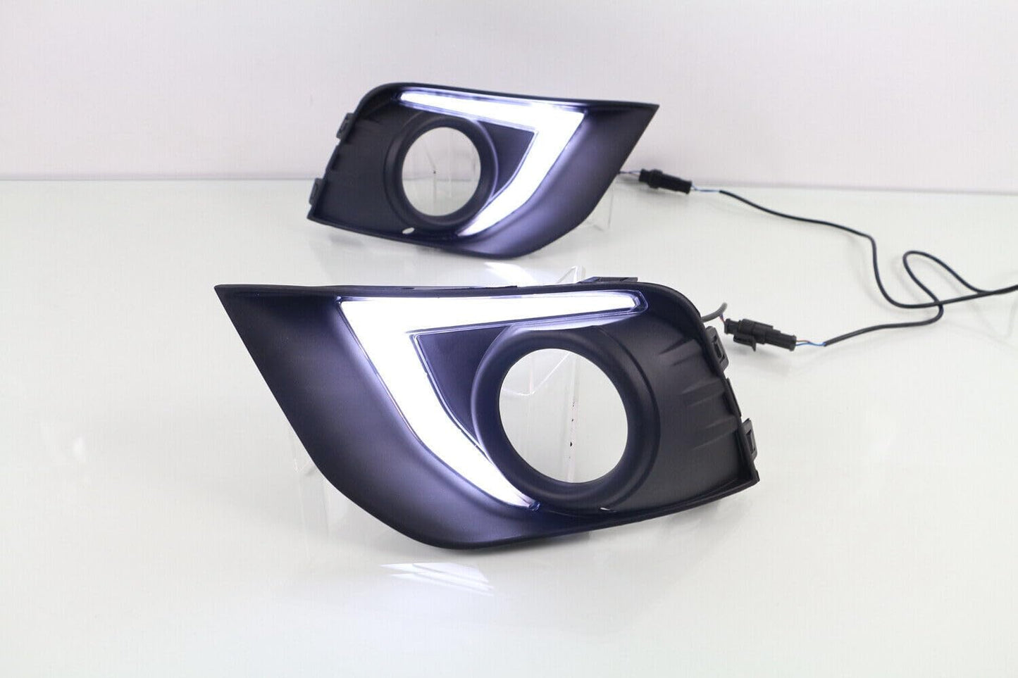 ya 2 8.15 White LED daytime running fog light suitable for Mitsubishi Outlander Sport ASX 2016-2017