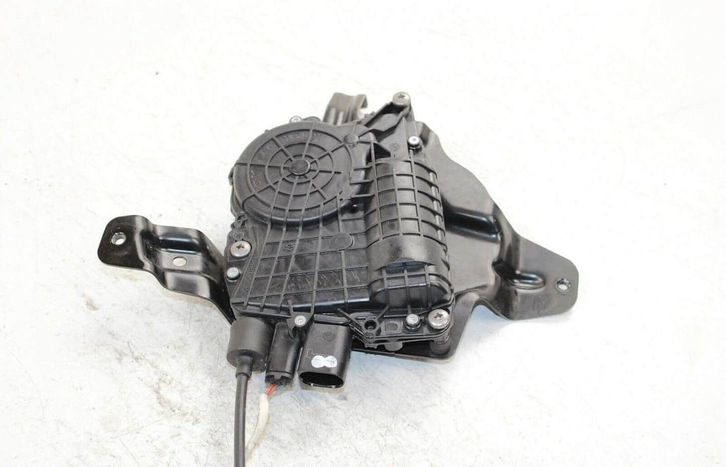 ya 5 8.10 Rear Left Door Lock Actuator 51227149447 Fit for BMW GT 535i 550i 528i 535i 550i