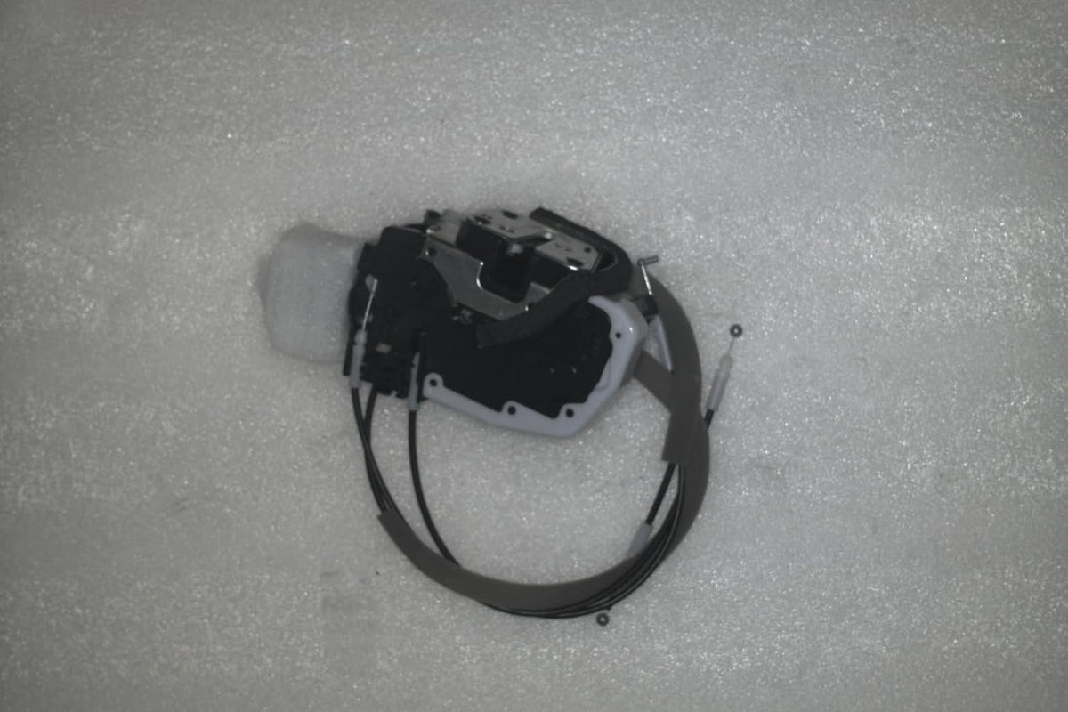 ya 11 9.14 baidiFront Door Lock Actuator for Nissan 80501-EW800 80501EW800