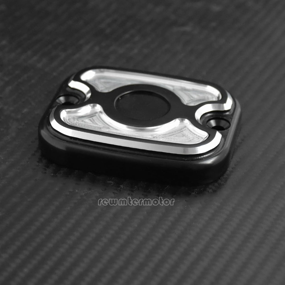 ya 28 10.13 zhengce Chrome Front Master Cylinder Cover Fit for Harley Dyna 06-17 Softail 06 to