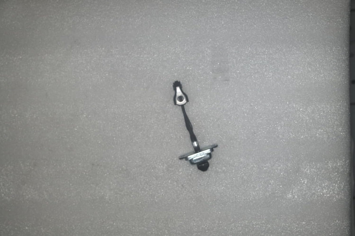 ya 11 9.14 baidiRear Door Check for Nissan 82430-5MA0A 824305MA0A