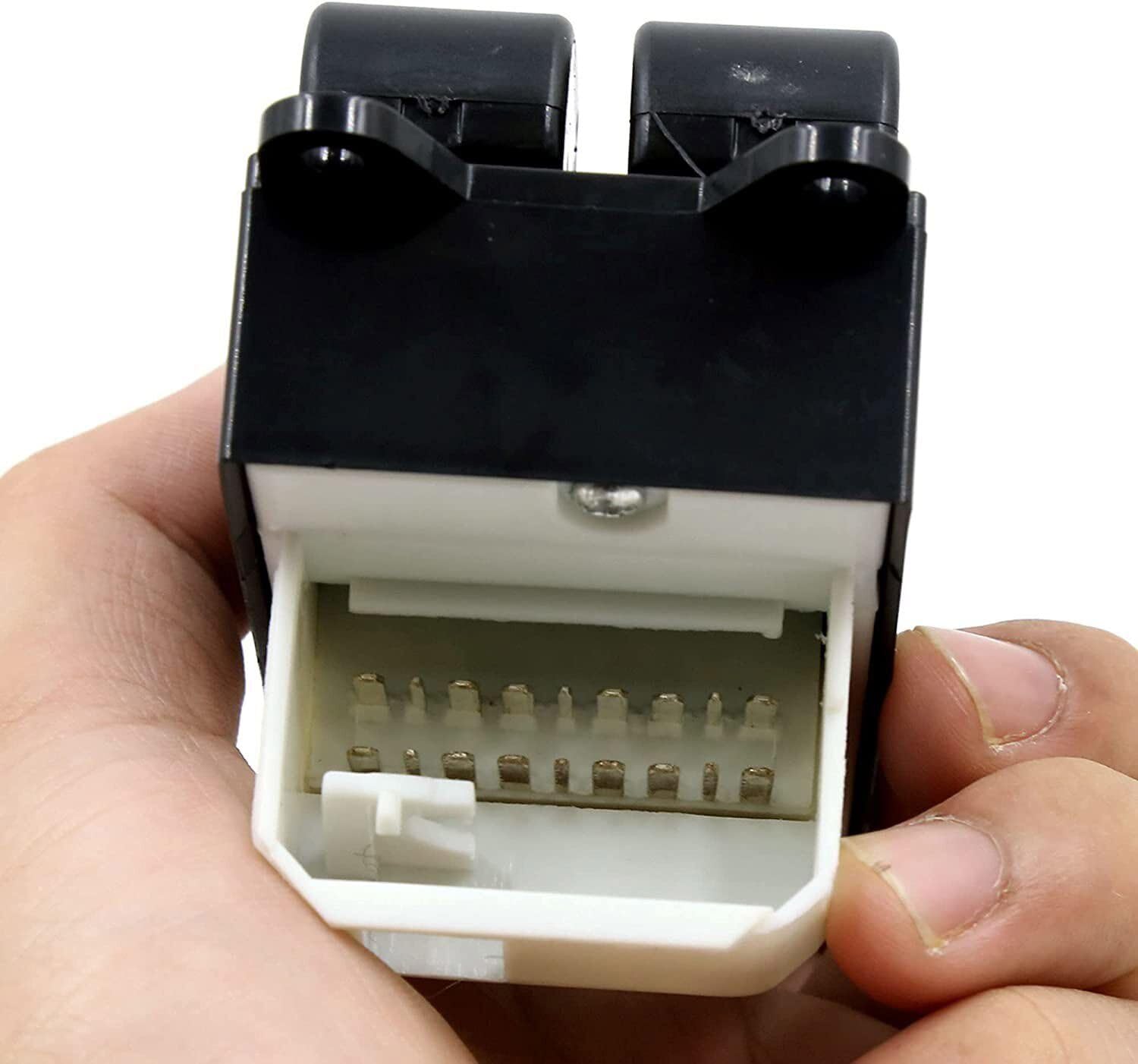 ya 4 8.8.2 The Driver's Side Electric Power Window Main Switch is and Suitable for Toyota RAV4 84820-12480