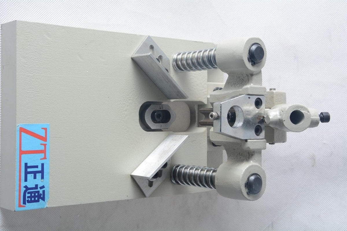 ya 16 10.20 baidi Heavy Duty Corner Cutter with 2 Dies Round Corner Machine with Dies R8 & R10