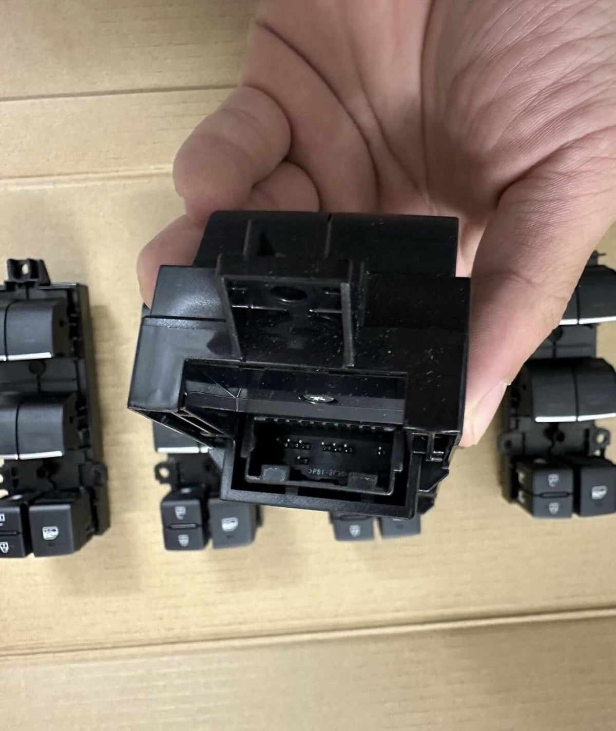 ya 5 8.10 for Toyota OE Master Window Switch 84040-0E120 for 2020-2024 Models