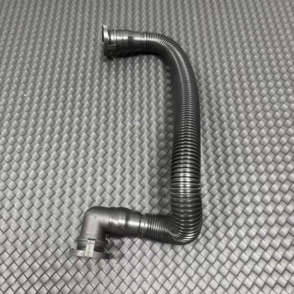 ya 10 9.16 baidi PARTS# 4G0133889G Auxiliary air pump tubing, 1 piece -