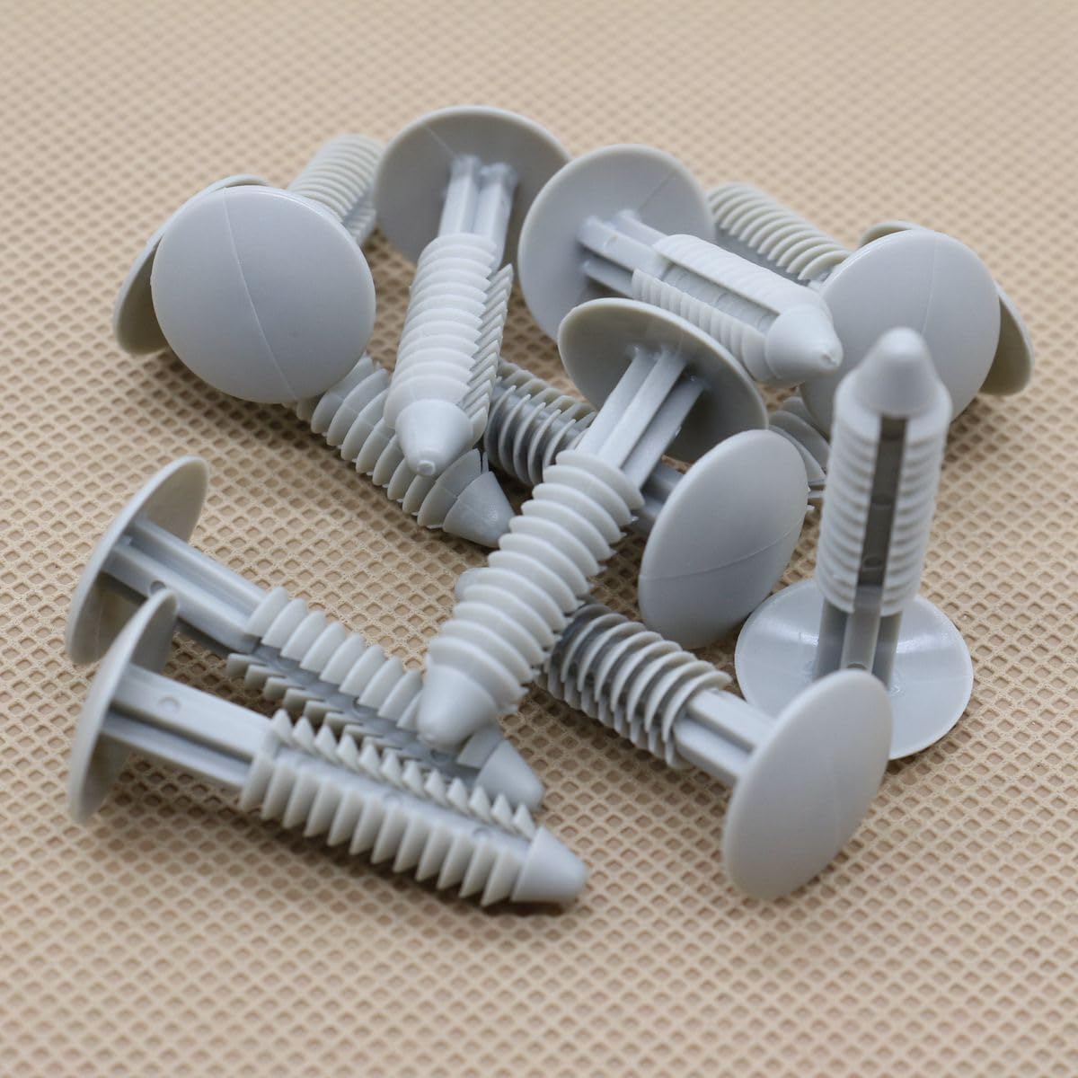 ya 5 8.10 New 25Pcs Wheel Opening Moulding Clips Gray for Ford W705955-S300