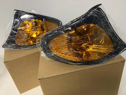 ya 11 9.14 baidiA Pair Yellow Corner Light Turn Signal Lamp for BMW 02-05 E46 4D/5D Sedan 3