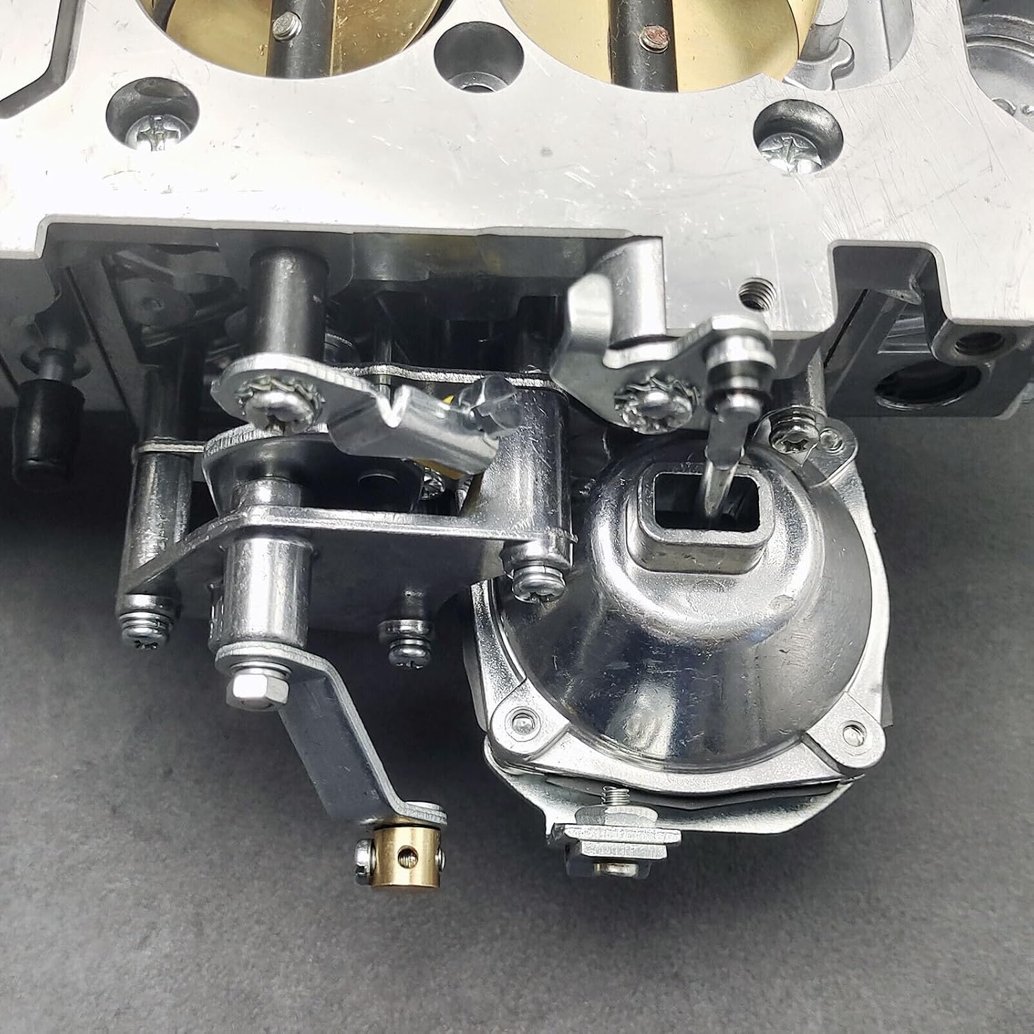 ya 2 8.15 New 0-3310S Carburetor 750 CFM 4-Barrel Manual Choke Vacuum Secondary