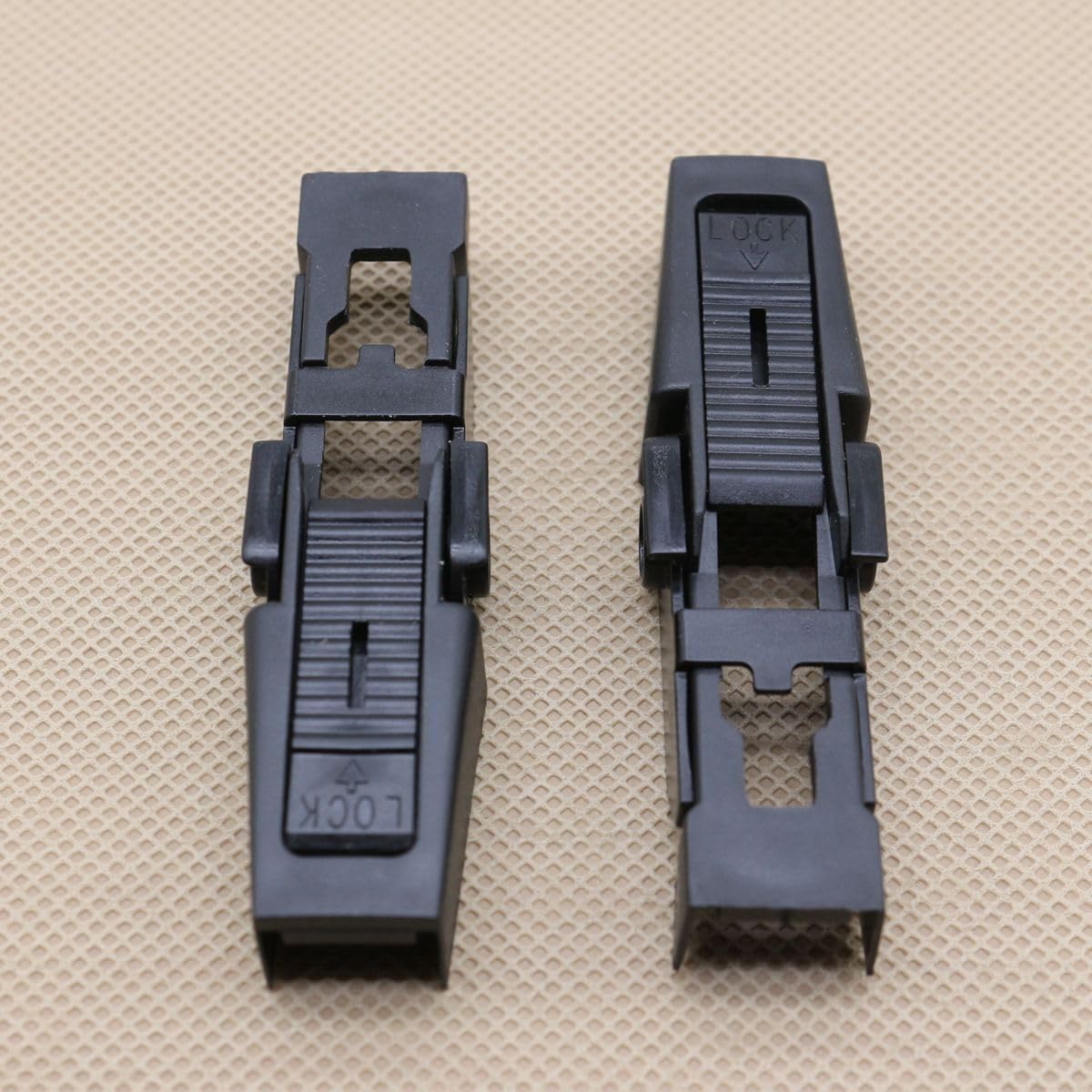 ya 2 8.15 2-pack front win for DS hield wiper blade holder DKW100020 for Land Rover Discovery 2