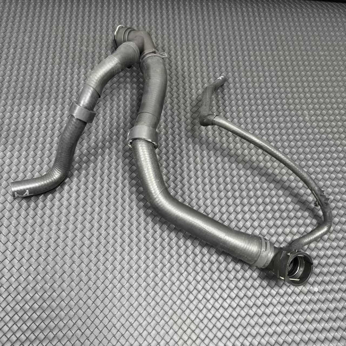 ya 11 9.14 baidi5Q0122101EA Radiator Coolant Hose for VW for Golf GTI for Audi TT