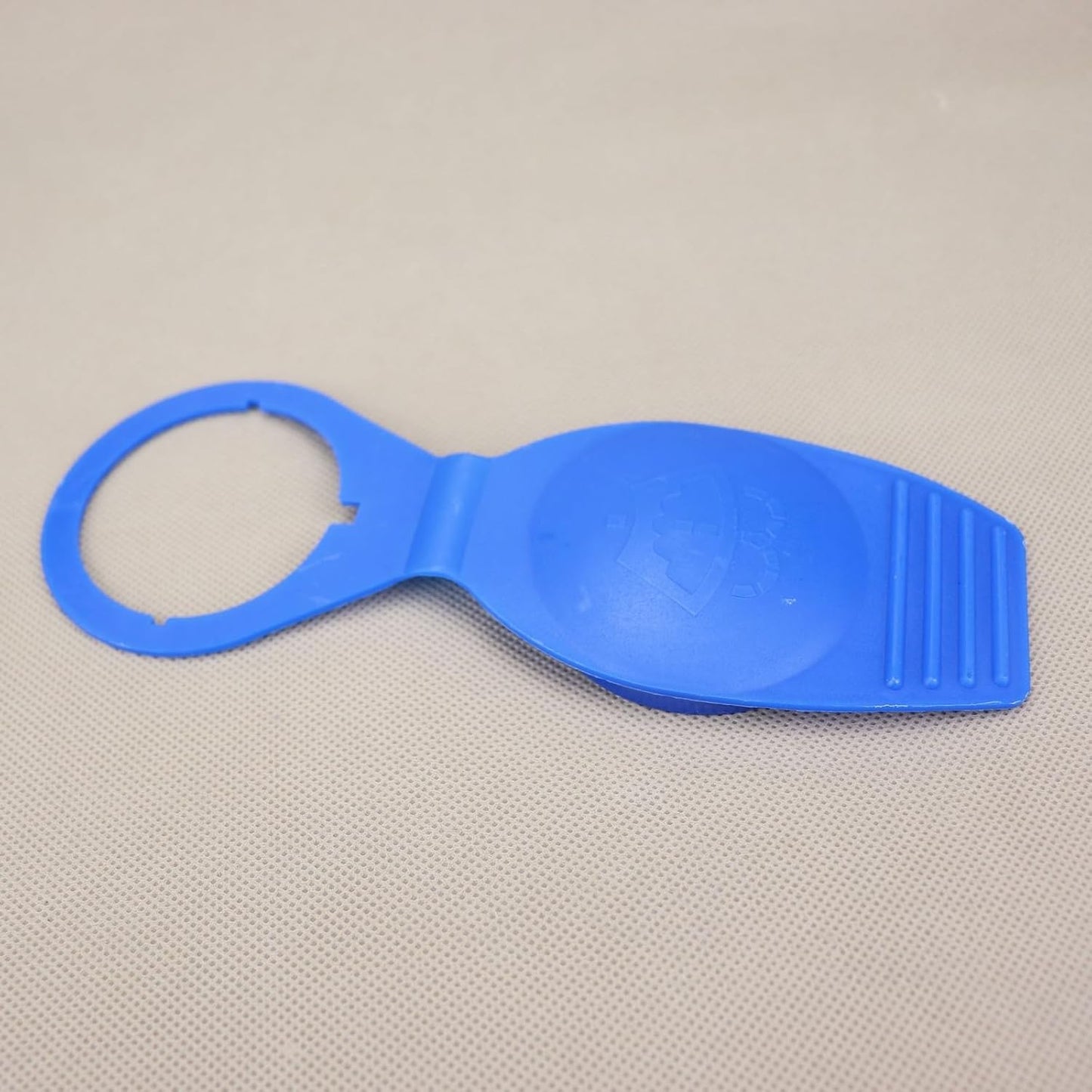 ya 2 8.15 1 piece for VW for Audi for SEAT for Skoda WIN for DS CREEN WASHER bottle cap 1K0955455