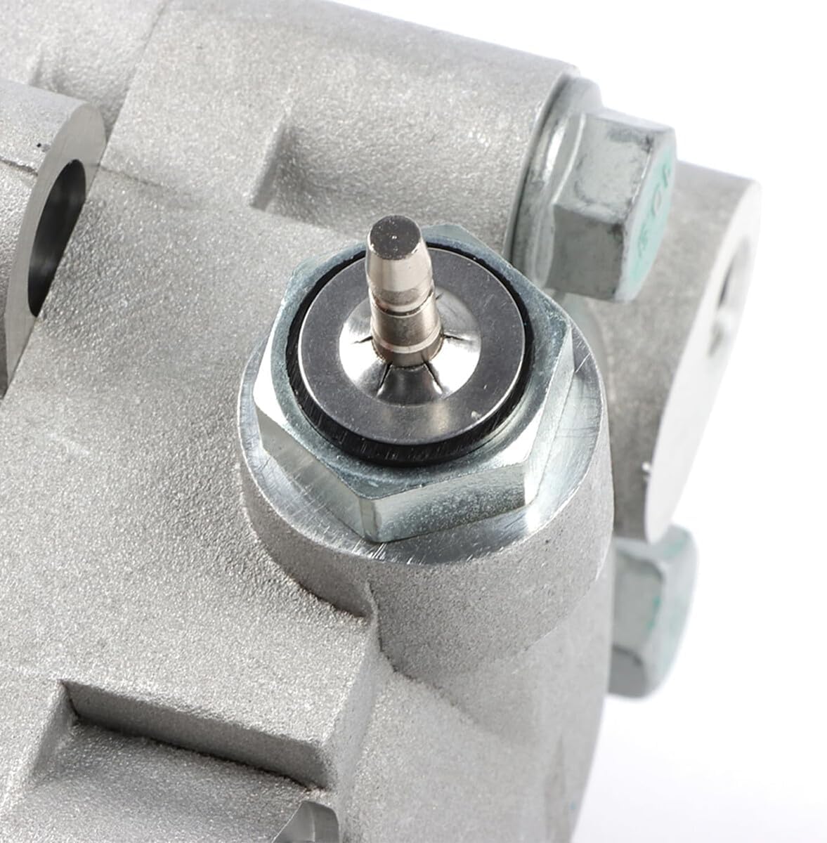 ya 4 8.10 OE 49100-65J00 Power Steering Pump for Suzuki Grand Vitara II JT 2.0 J20A 05/10