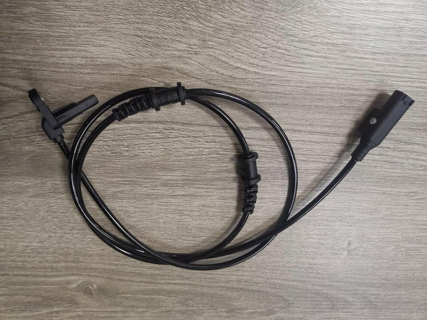 ya 2 8.15 OE A4479053402 for Mercedes-Benz W447 V-Class VITO Front ABS Speed Sensor 